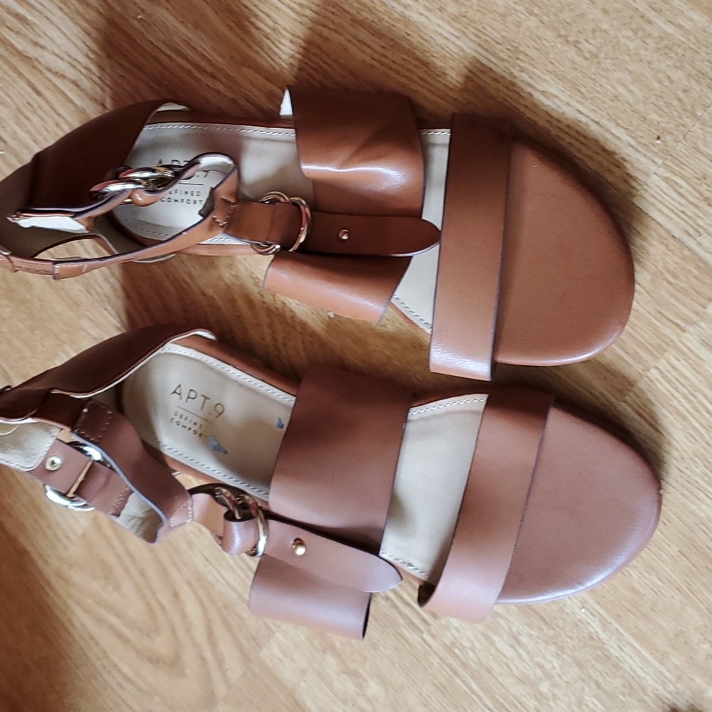 Apt 9 sandals